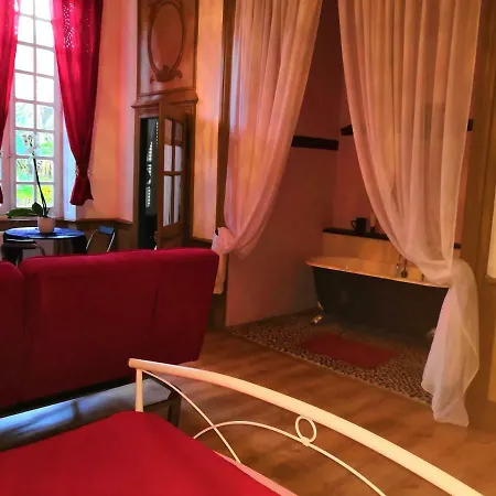 Domaine Canton * Vicq-d'Auribat